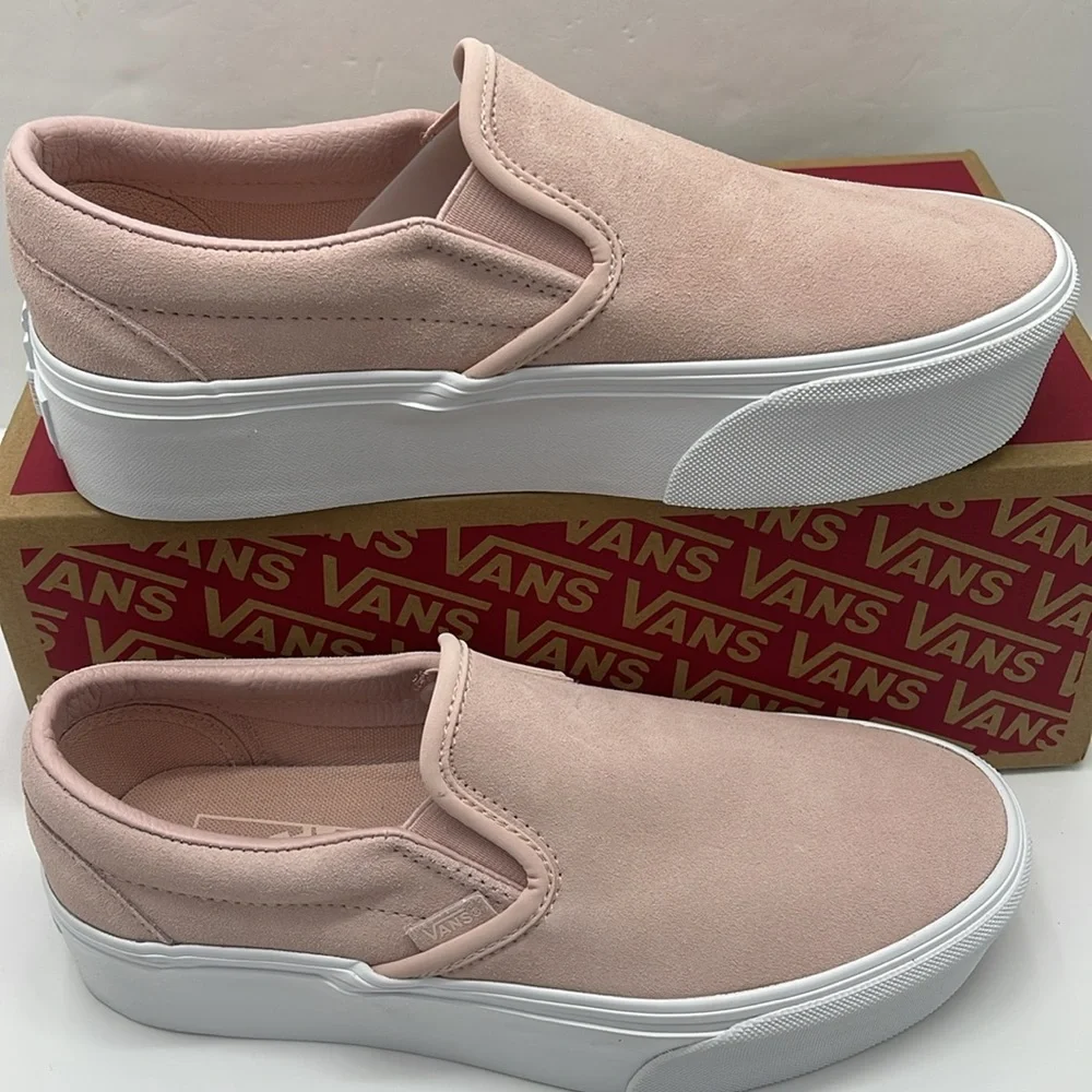 Vans WMNS Platform Sneakers Classic Slip-On Stackform Mono Embroidery Rose Smoke